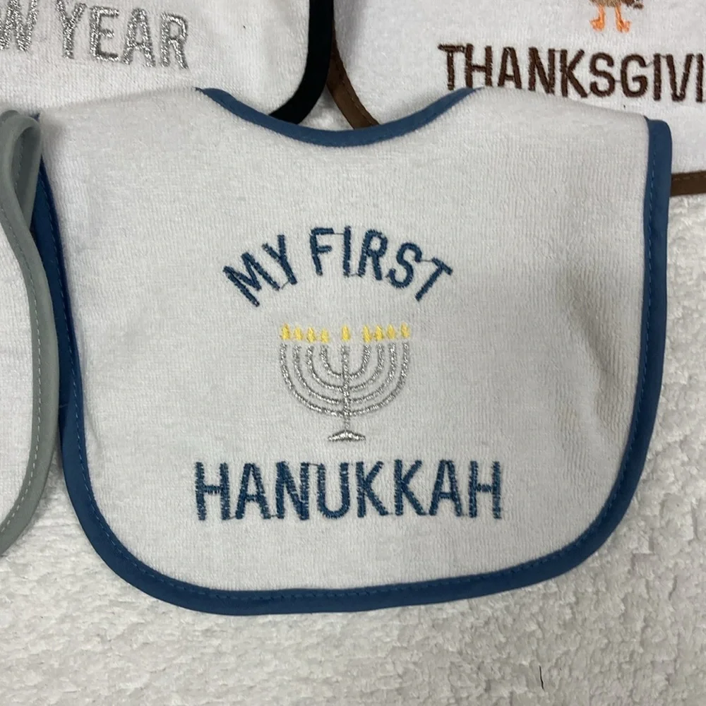 5/$20 Nwot HB baby’s first bibs one size unisex gender neutral